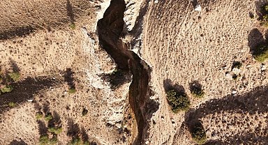 Serençay Kanyonu ve Teke Sarayı doğal güzelliğiyle geçmişe ışık tutuyor