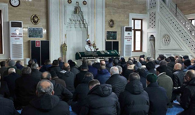 Servis kazasında hayatını kaybeden şoför, son yolculuğuna uğurlandı