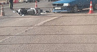 Siirt'te motosiklet ile otomobil çarpıştı: 1 yaralı