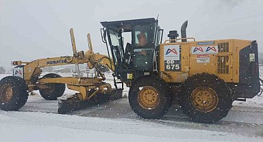 Silifke'nin kırsalında karla mücadele