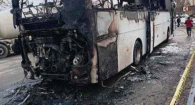 Silivri'de işçi servisi alevlere teslim oldu