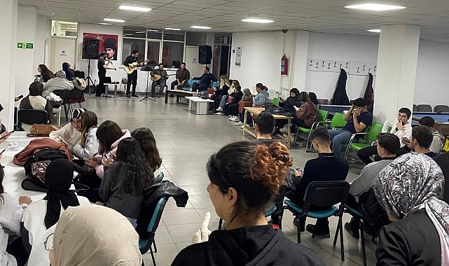 Simav'da üniversite öğrencilerine yönelik motivasyon programı düzenlendi