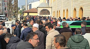 Sınıf öğretmeni son yolculuğuna uğurlandı