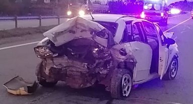 Sinop-Samsun karayolunda 3 araçlı kaza: 4 yaralı