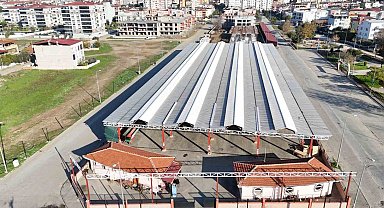 Şirinevler Pazaryeri'nde esnafın talebi yerine getirildi