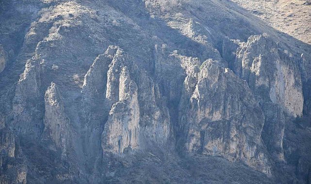 Şırnak'ta peri bacalarını andıran bölge keşfedildi