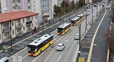 Sivas'ın ulaşım altyapısını güçlendirecek 2 otobüs daha hizmete sunuldu