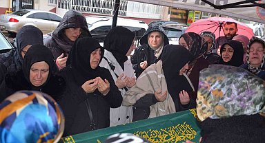 Sivas'ta göçük altında can veren şantiye müdürü, Bafra'da defnedildi