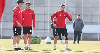 Sivasspor'da Aliağa FK maçı hazırlıkları başladı