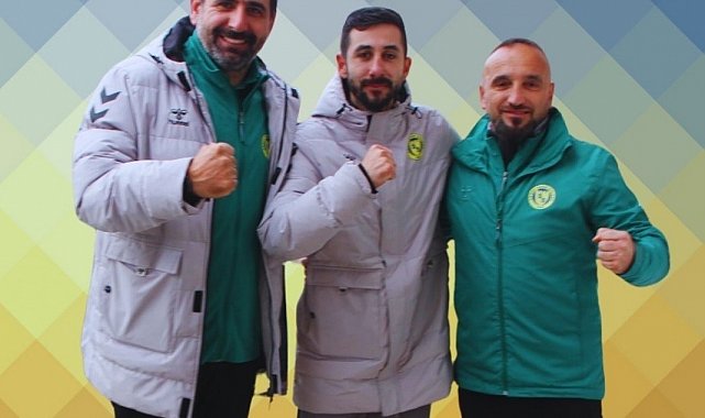 Söğütspor teknik heyet ile yollarını ayırdı