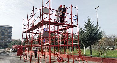 Survivor değil zabıta mülakatı: Zabıta adayları zorlu parkurlarda yarıştı