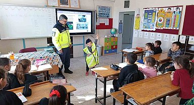 Tavşanlı'da öğrencilere trafik eğitimi
