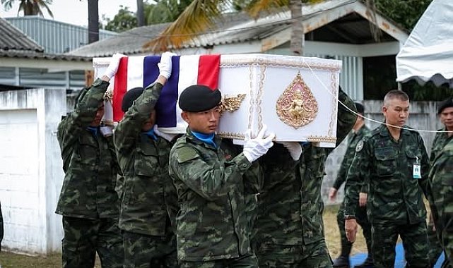 Tayland ile Kamboçya arasındaki çatışmalarda can kaybı 22'ye yükseldi