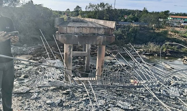 Tayland, Trump'ın ateşkes açıklamasına rağmen Kamboçya'yı F-16'larla vurdu