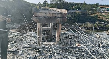 Tayland, Trump'ın ateşkes açıklamasına rağmen Kamboçya'yı F-16'larla vurdu