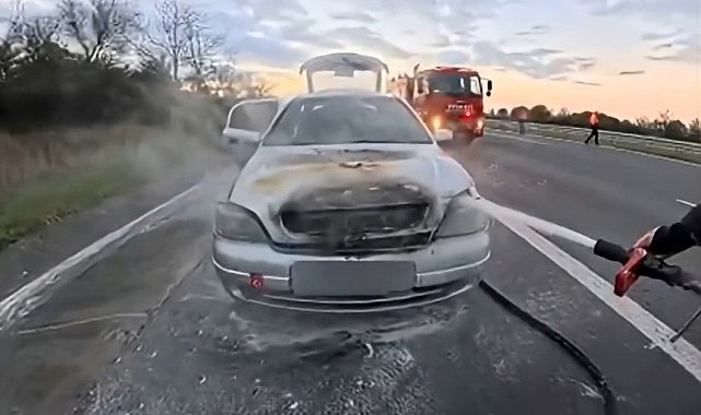 Tekirdağ-Kırklareli sınırında araç yangını: Ekipler zamanla yarıştı