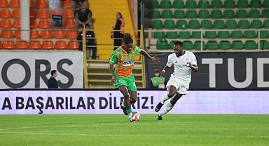 Trendyol Süper Lig: Alanyaspor: 0 - Antalyaspor: 0