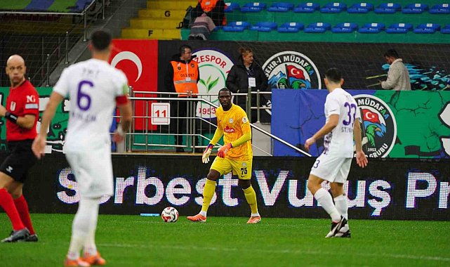 Trendyol Süper Lig: Çaykur Rizespor: 1 - Eyüpspor: 0