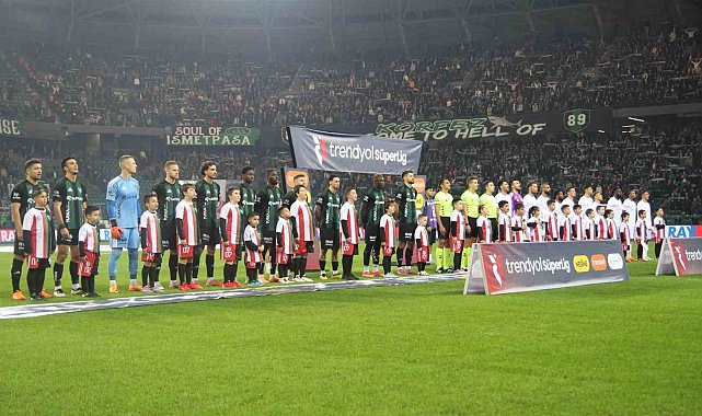 Trendyol Süper Lig: Kocaelispor: 0 - Antalyaspor: 0