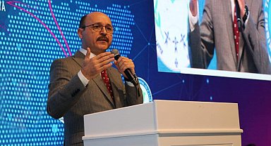 Türk Eğitim-Sen Genel Başkanı Geylan: "Öğretmeni itibarlı kılamazsanız, eğitimde istenen hedeflere ulaşmanız mümkün değildir"