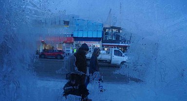 Türkiye'nin en soğuk yeri Erzurum oldu, çeşmeler buz tuttu