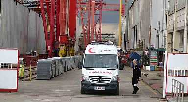 Tuzla'da tersanede iskele çöktü: 2 işçi yaralandı