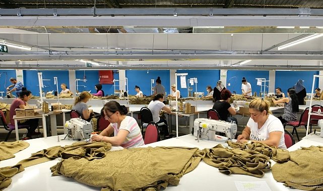 Ücretli çalışan sayısı yıllık yüzde 1,0 arttı