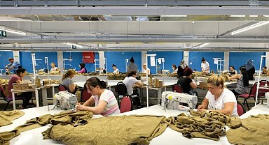 Ücretli çalışan sayısı yıllık yüzde 1,0 arttı