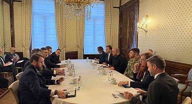 Ukrayna ve Avrupa'dan üst düzey güvenlik yetkilileri, barış müzakereleri ve güvenlik garantilerini görüştü