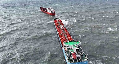 Ulaştırma ve Alt Yapı Bakanlığından İstanbul'da birbirine temas eden 2 tanker gemi açıklaması