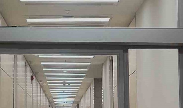 Ünlülere yönelik uyuşturucu soruşturması kapsamında oyuncu Berrak Tüzünataç ifade vermeye geldi