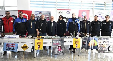 Uşak Üniversitesi Kariyer Günü'25 öğrencileri profesyonellerle buluşturdu