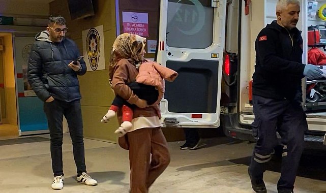 Üzerine şifonyer devrilen çocuk hastaneye kaldırıldı