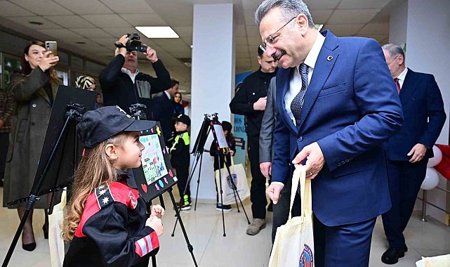 Vali Aksoy: "Teknoloji bağımlılığı giderek artan bir sorun haline geliyor"