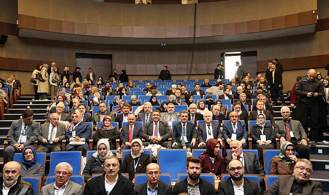 Vali Aslan, "Düzce insan yetiştirme noktasında da zengin bir şehir"