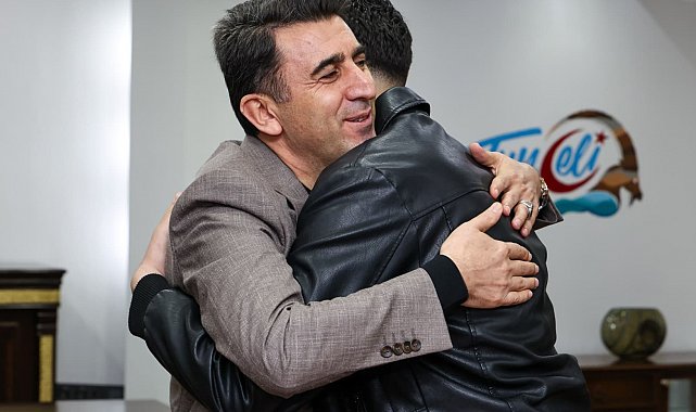 Vali Aygöl'den anlamlı jest