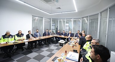 Vali Çiçek ve Başkan Büyükkılıç Trafik Kontrol Merkezi'nde