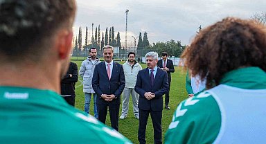 Vali Doğan ve Başkan Alemdar'dan Sakaryaspor ziyareti