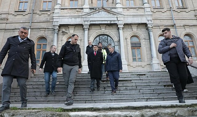 Vali Musa Işın, Kütahya Lisesi'nde incelemelerde bulundu