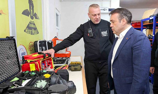 Vali Sözer AFAD'da incelemelerde bulundu