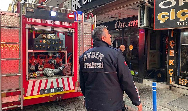 Vatandaşların dikkati iş yerini yanmaktan kurtardı