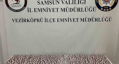 Vezirköprü'de uyuşturucu operasyonunda 3 gözaltı