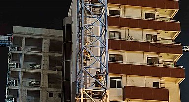 Vince çıkarak intihara kalkışan şahsı itfaiye vazgeçirdi