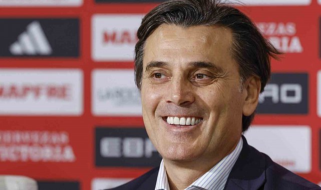 Vincenzo Montella: "Odağımız mart ayında oynayacağımız play-off maçları"