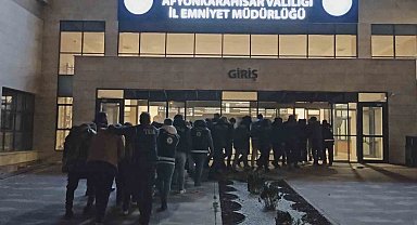 Yabancı uyruklu şahıslara operasyon: 9'u DEAŞ'lı 62 kişi sınır dışı edildi