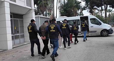 Yabancıların pasaportlarına el koyup fuhuş yaptıran şebeke çökertildi: 3 tutuklama