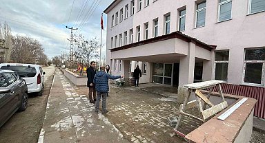 Yapımı devam eden Aydıntepe İlçe Halk Kütüphanesi'nde sona gelindi