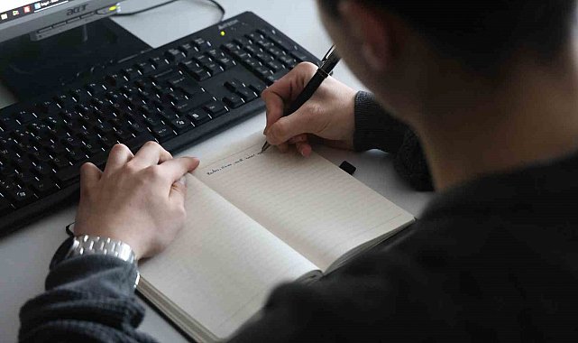 Yeni nesil yazmakta zorlanıyor