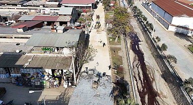 Yenipazar'da Doğu Mahallesi'nde parke taşı çalışmaları sürüyor