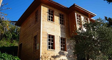 Yeşilçam efsanesinin evi "yılan hikayesine" döndü
